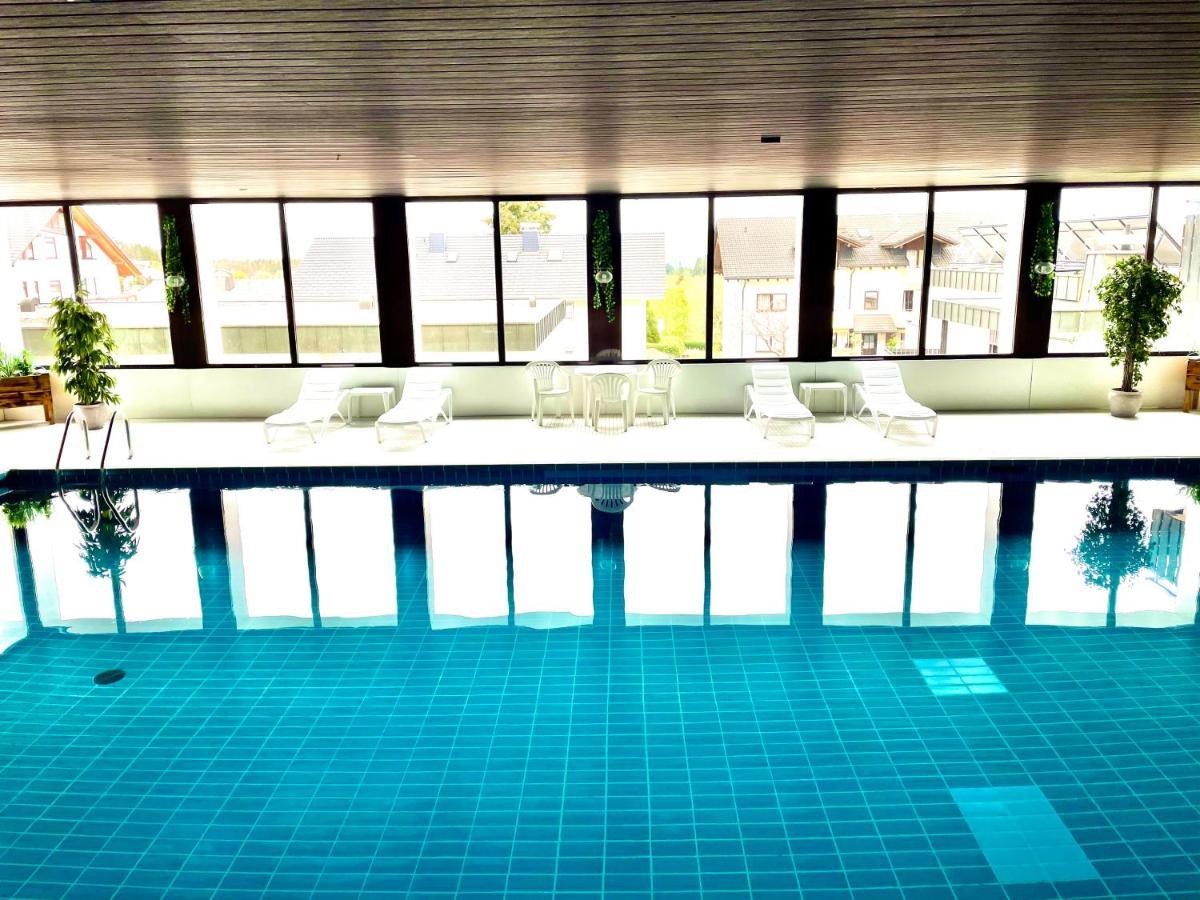 Gemuetliche Ferienwohnung Mit Kostenfreiem Pool Höchenschwand Dış mekan fotoğraf
